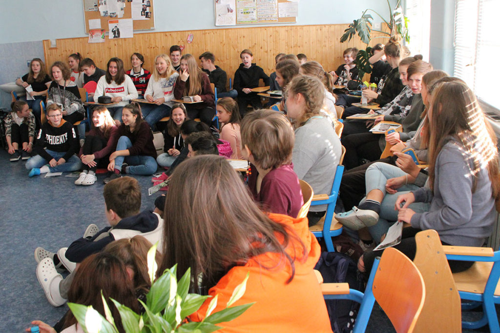 ワークショップに参加したプラハの音楽専攻生徒たち